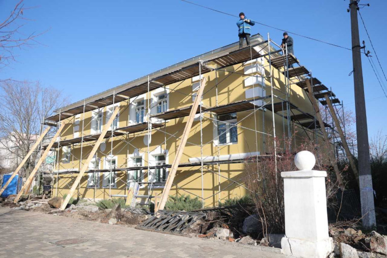 Капитальный ремонт старооскольского художественного музея близится к завершению.