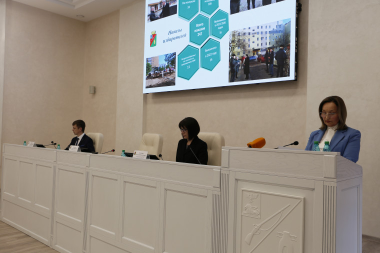 Состоялось девятое заседания Совета депутатов Старооскольского городского округа четвертого созыва.